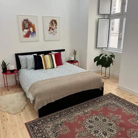 Modern Bedroom In Lisboa