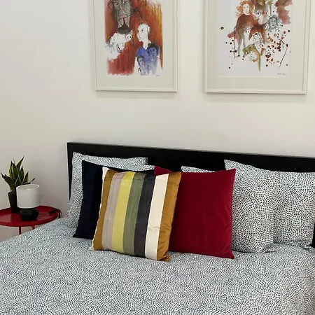 Modern Bedroom In Penzion Lisboa